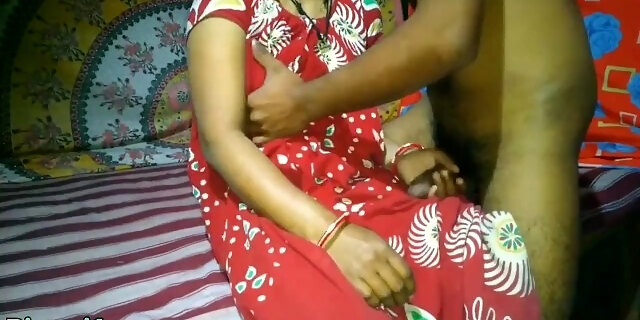 First Time Indian Mom Sex - Homemade Girlfriend Indian HD Porn Videos, Homemade Girlfriend HD XXX Porno  Movies: 1